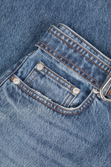 джинсы  для взрослого возраста с изнаночной стороны