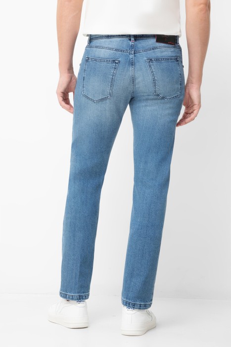 джинсы  от бренда kiton вид слева