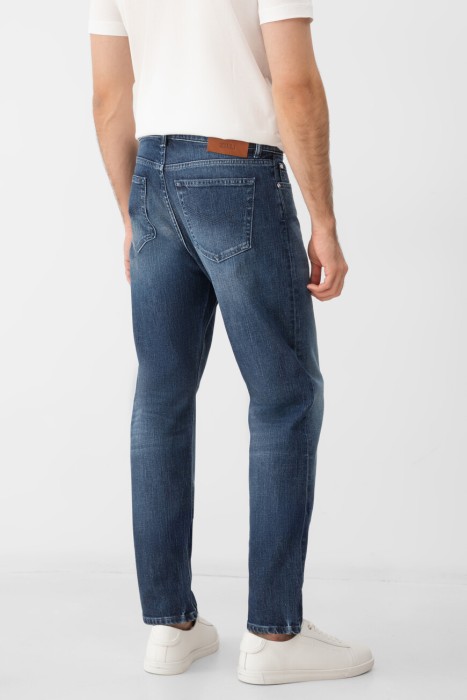 джинсы  от бренда zilli вид слева