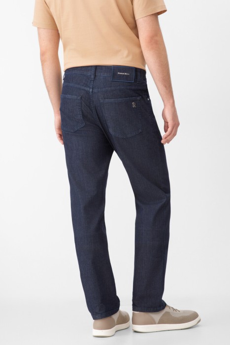 джинсы  по цене 71700 руб вид справа