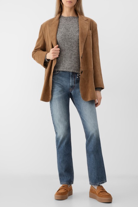 Товар синего цвета с внутренней стороны