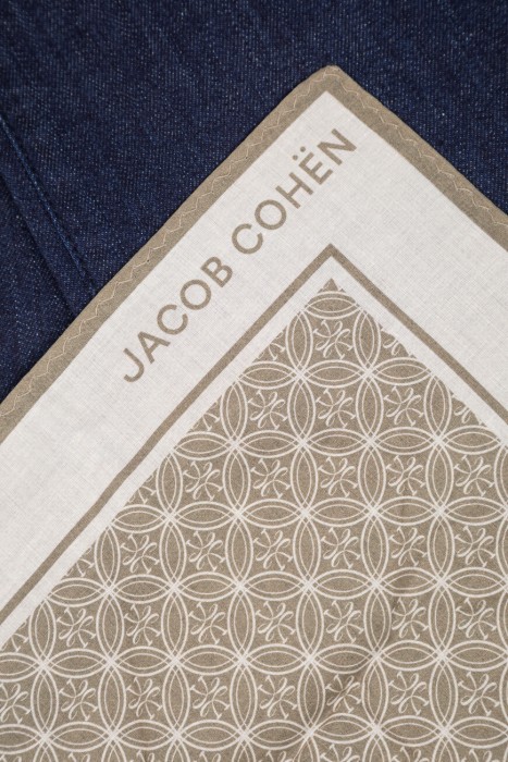 джинсы  вид слева