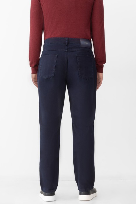 джинсы  от бренда zilli вид слева