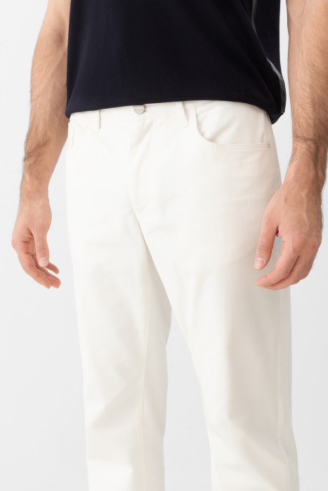 джинсы  из италии вид сбоку