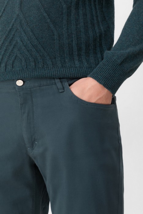 джинсы  из италии вид сбоку