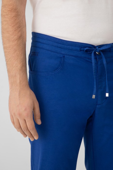 джинсы  из италии вид сбоку