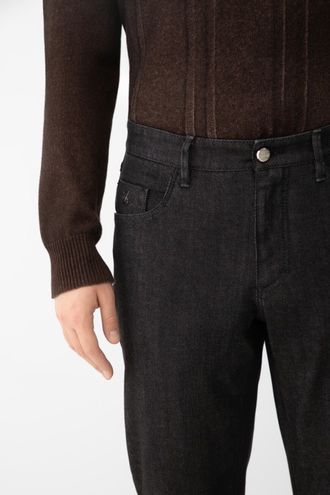 джинсы  из италии вид сбоку