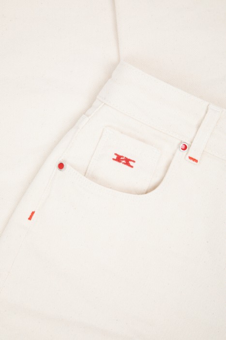 джинсы  повседневного стиля с лицевой стороны