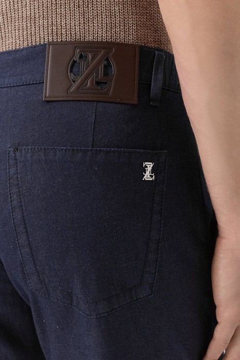 джинсы  из италии вид сбоку