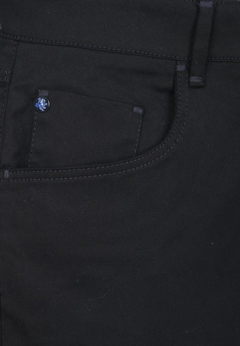 Товар синего цвета с внутренней стороны