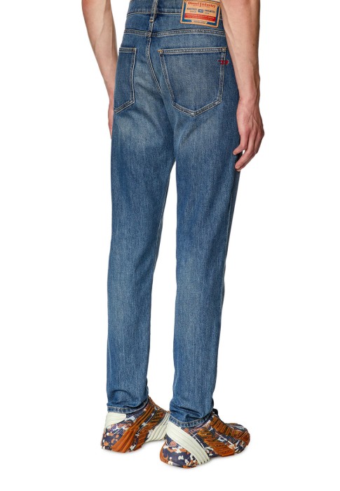 джинсы  из америки вид сбоку