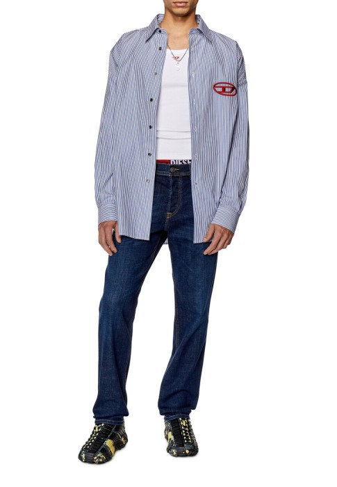 джинсы  по цене 23900 руб вид справа