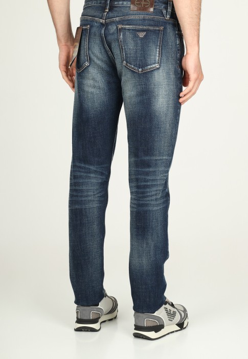джинсы  из италии вид сбоку