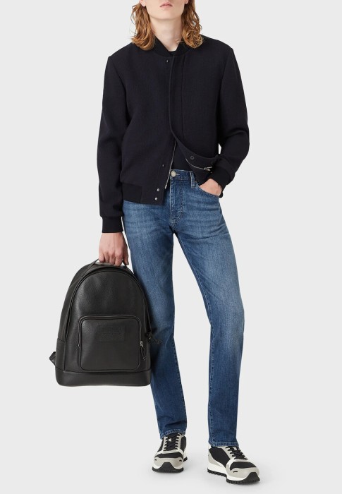 джинсы  от бренда emporio armani вид слева