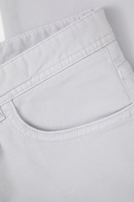 Товар серого цвета с внутренней стороны