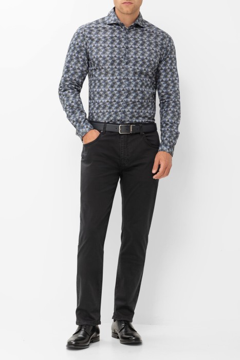 джинсы  из хлопка спереди