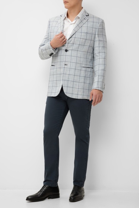 джинсы  из хлопка спереди