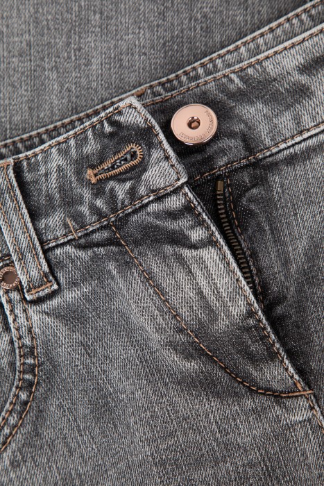 Продукция для женщин фото