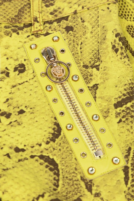 джинсы  универсального стиля с лицевой стороны