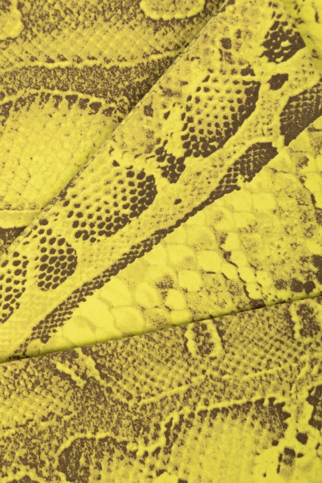 джинсы  на сезон этого года фотография