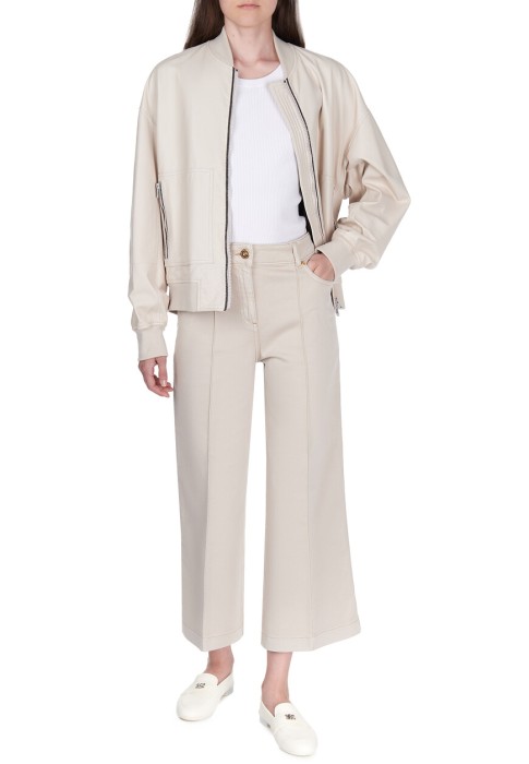 джинсы  по цене 20440 руб вид справа