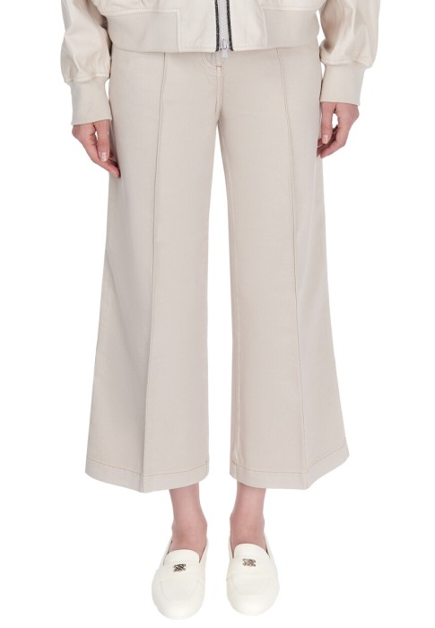 джинсы  из проверенных материалов спереди