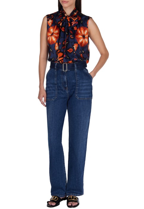 джинсы  из италии вид сбоку