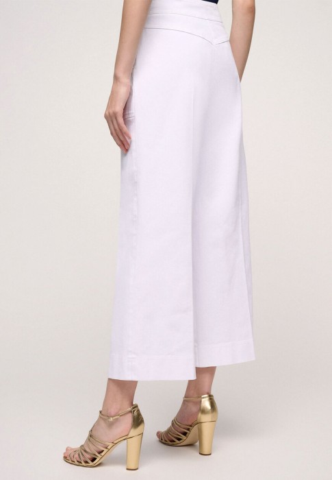 джинсы  из италии вид сбоку