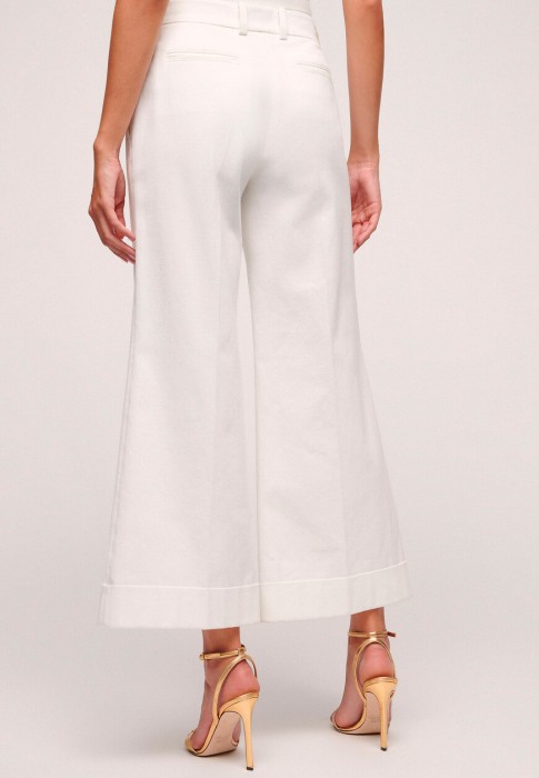 джинсы  из италии вид сбоку