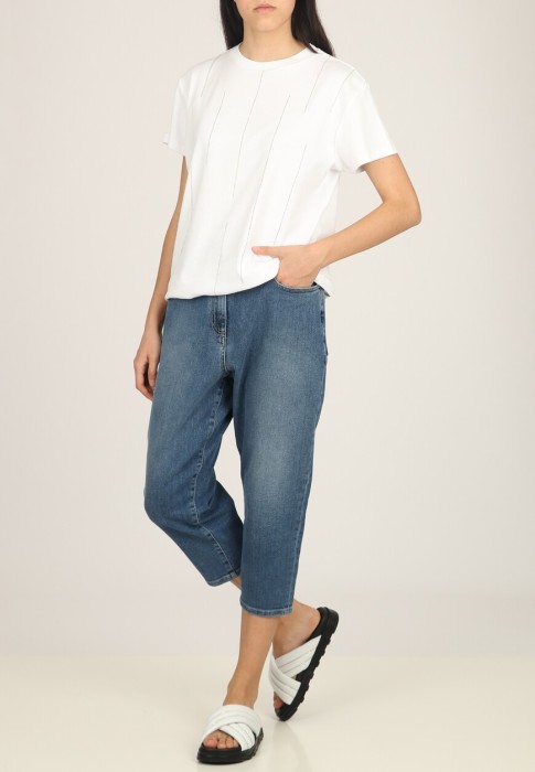 джинсы  по цене 31430 руб вид справа