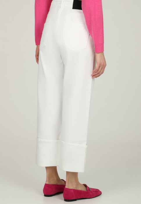 джинсы  из италии вид сбоку