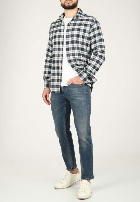 джинсы  от бренда eleventy вид слева