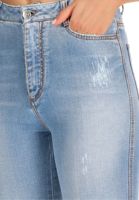 джинсы  из италии вид сбоку