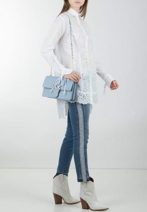 джинсы  по цене 41230 руб вид справа