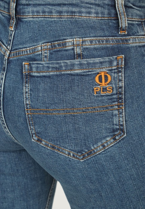 Продукция для женщин фото