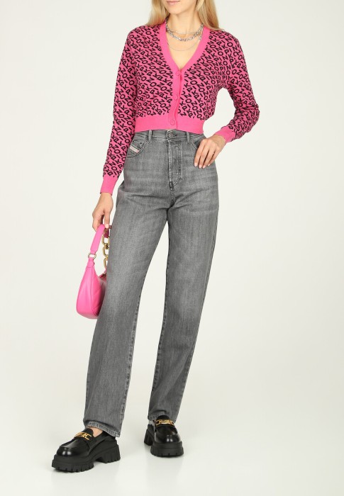 джинсы  по цене 19530 руб вид справа