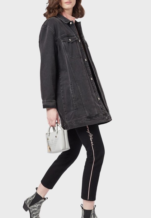 джинсы  из италии вид сбоку