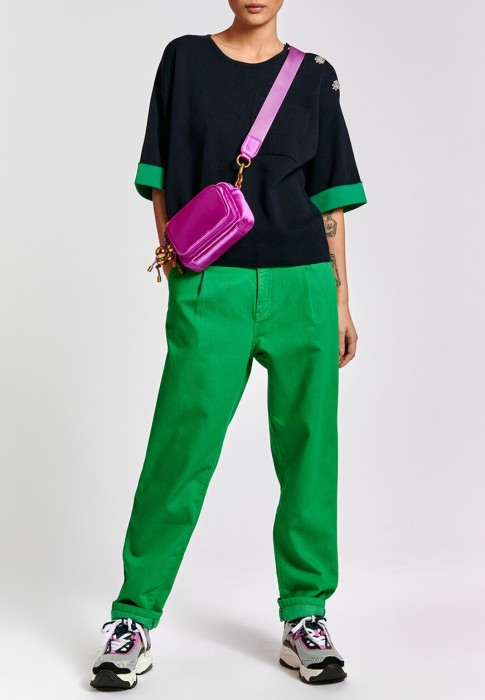 джинсы  по цене 17430 руб вид справа