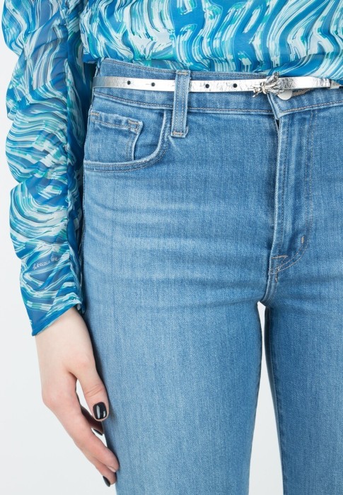 джинсы  из проверенных материалов спереди