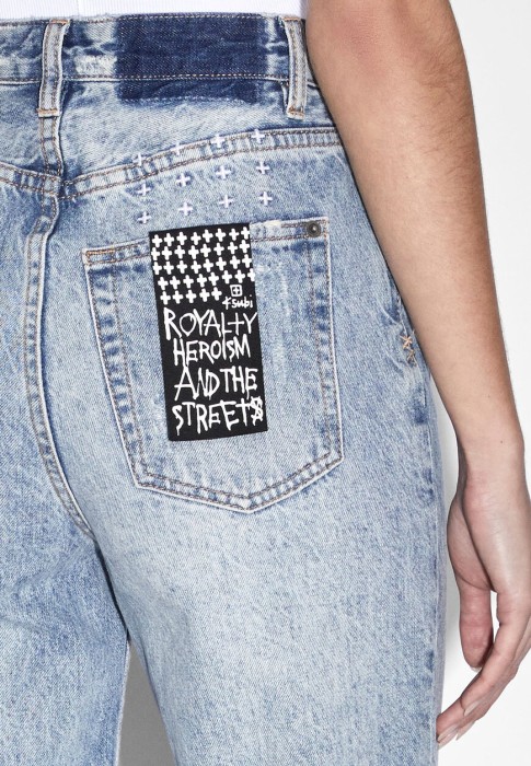 Продукция для женщин фото