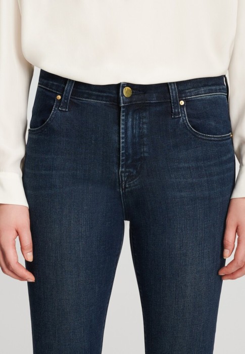 джинсы  из проверенных материалов спереди