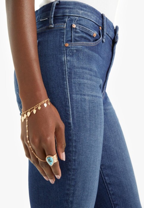 Продукция для женщин фото