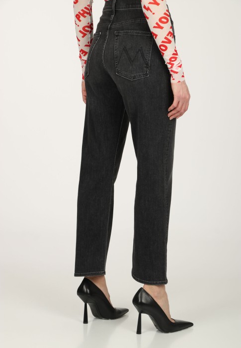 джинсы  из проверенных материалов спереди