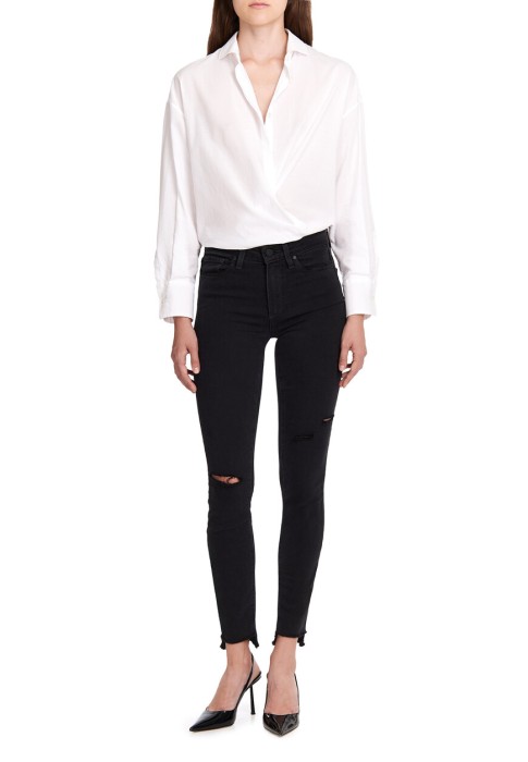 джинсы  от известного бренда вид слева