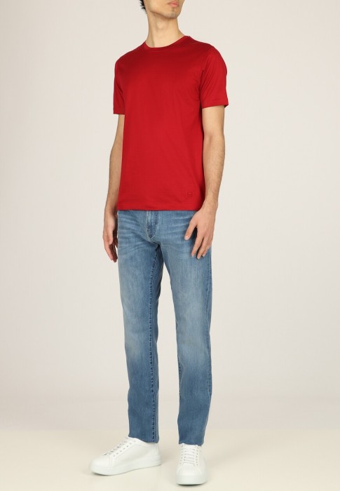 джинсы  по цене 21630 руб вид справа