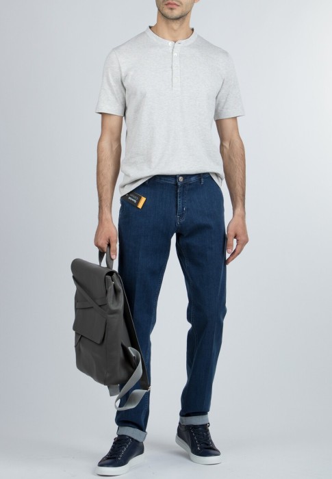 джинсы  из италии вид сбоку