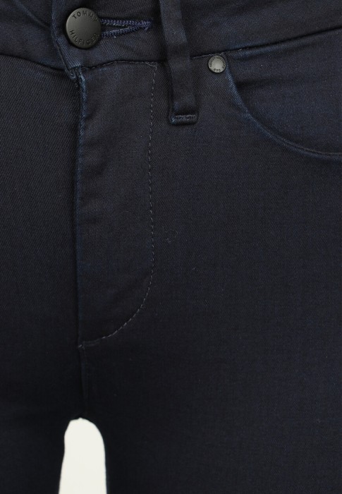 Товар синего цвета с внутренней стороны