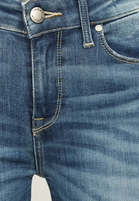 джинсы  из проверенных материалов спереди