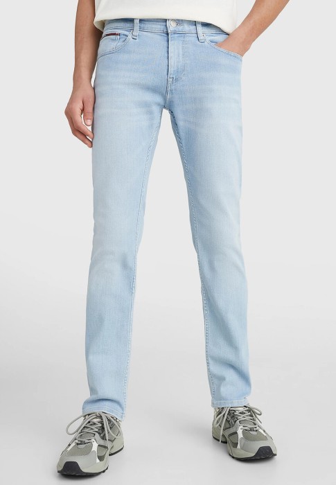 Товар синего цвета с внутренней стороны