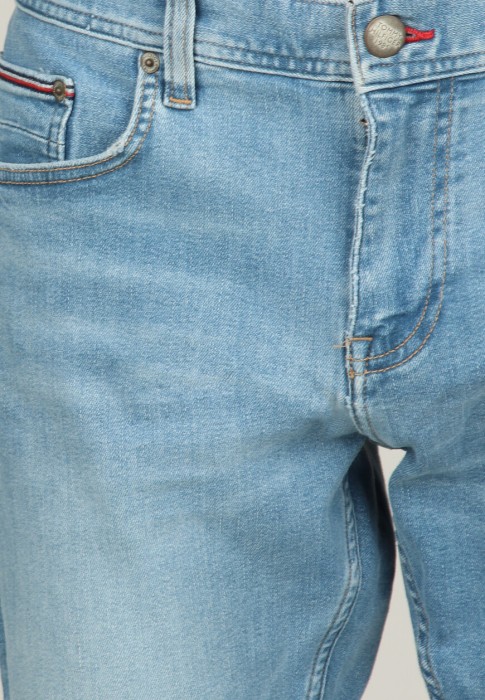 Товар синего цвета с внутренней стороны